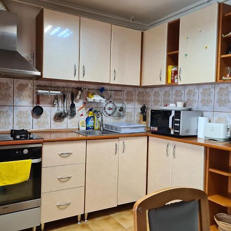 Horia Appartement Boekarest Buitenkant foto