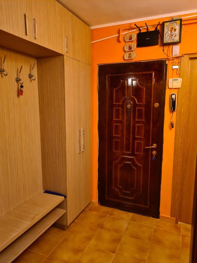 Horia Appartement Boekarest Buitenkant foto