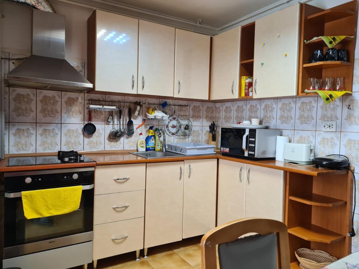 Horia Appartement Boekarest Buitenkant foto