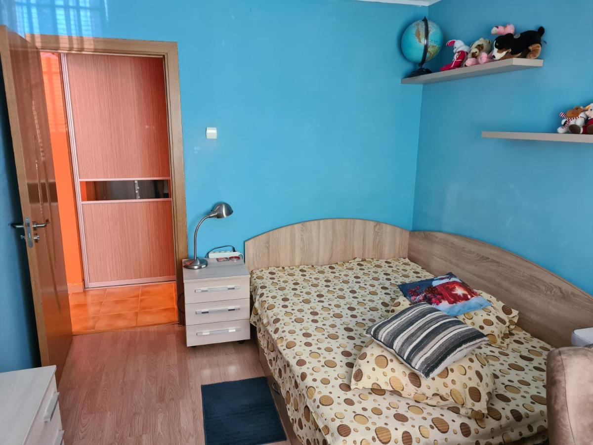 Horia Appartement Boekarest Buitenkant foto